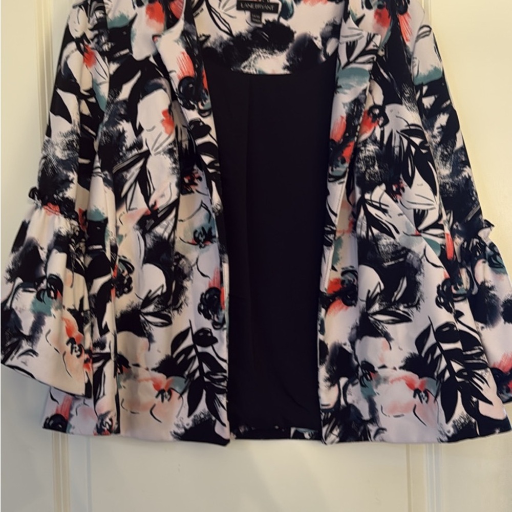 Lane Bryant Black and White Blazer Elegant Floral Design